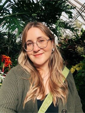 Meet your Posher, Emily